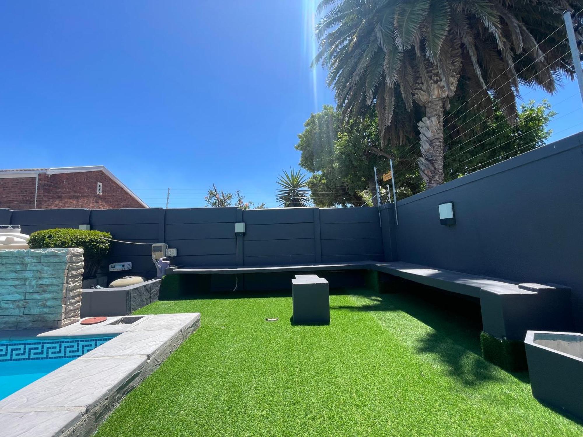 Apartment Paradise *
